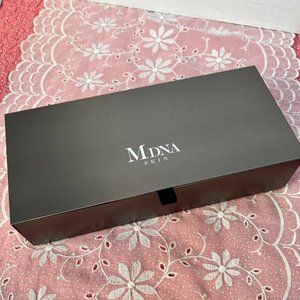 MDNA Skin Magnetic Flow New Unused